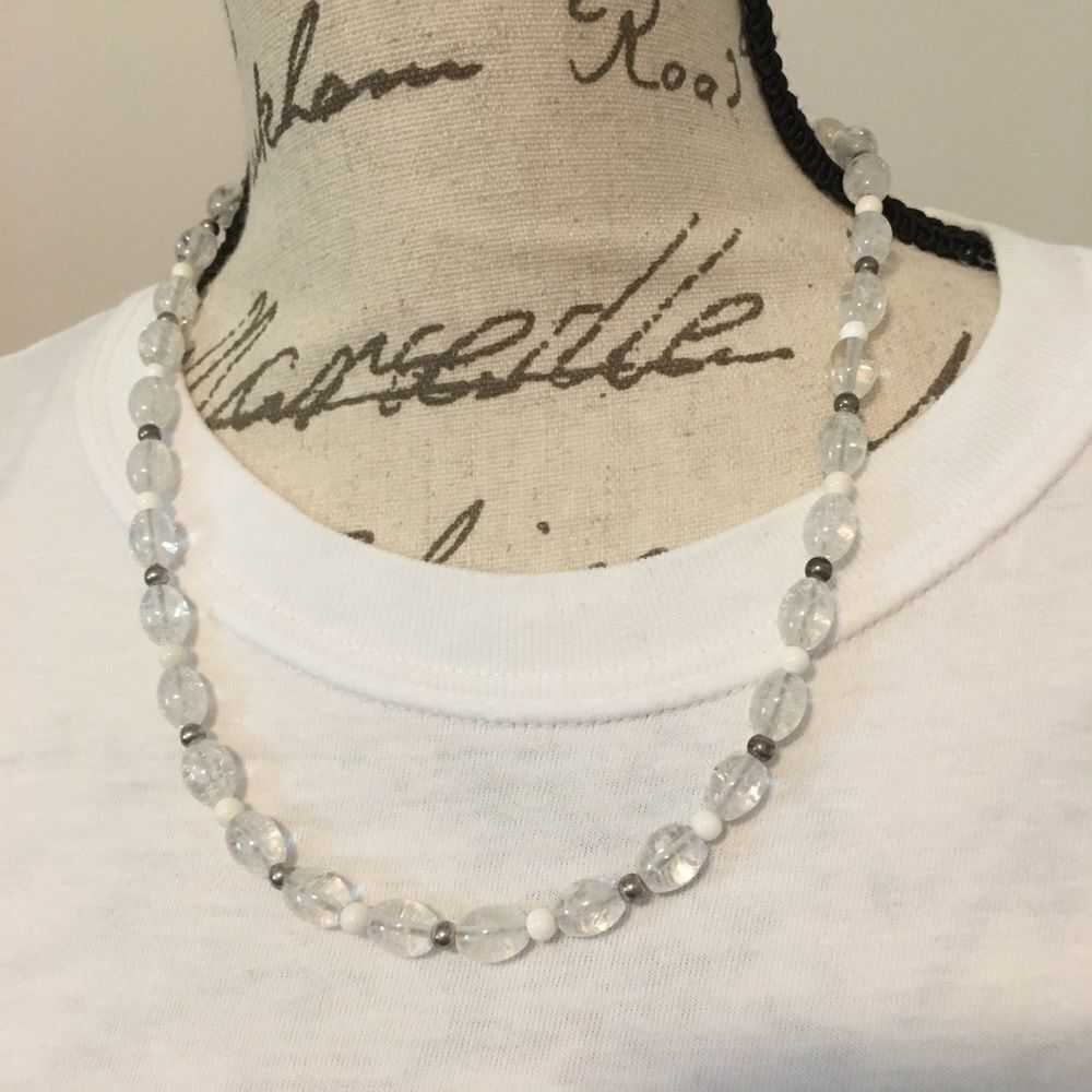 504-Clear white beaded necklace 10 inches long‎